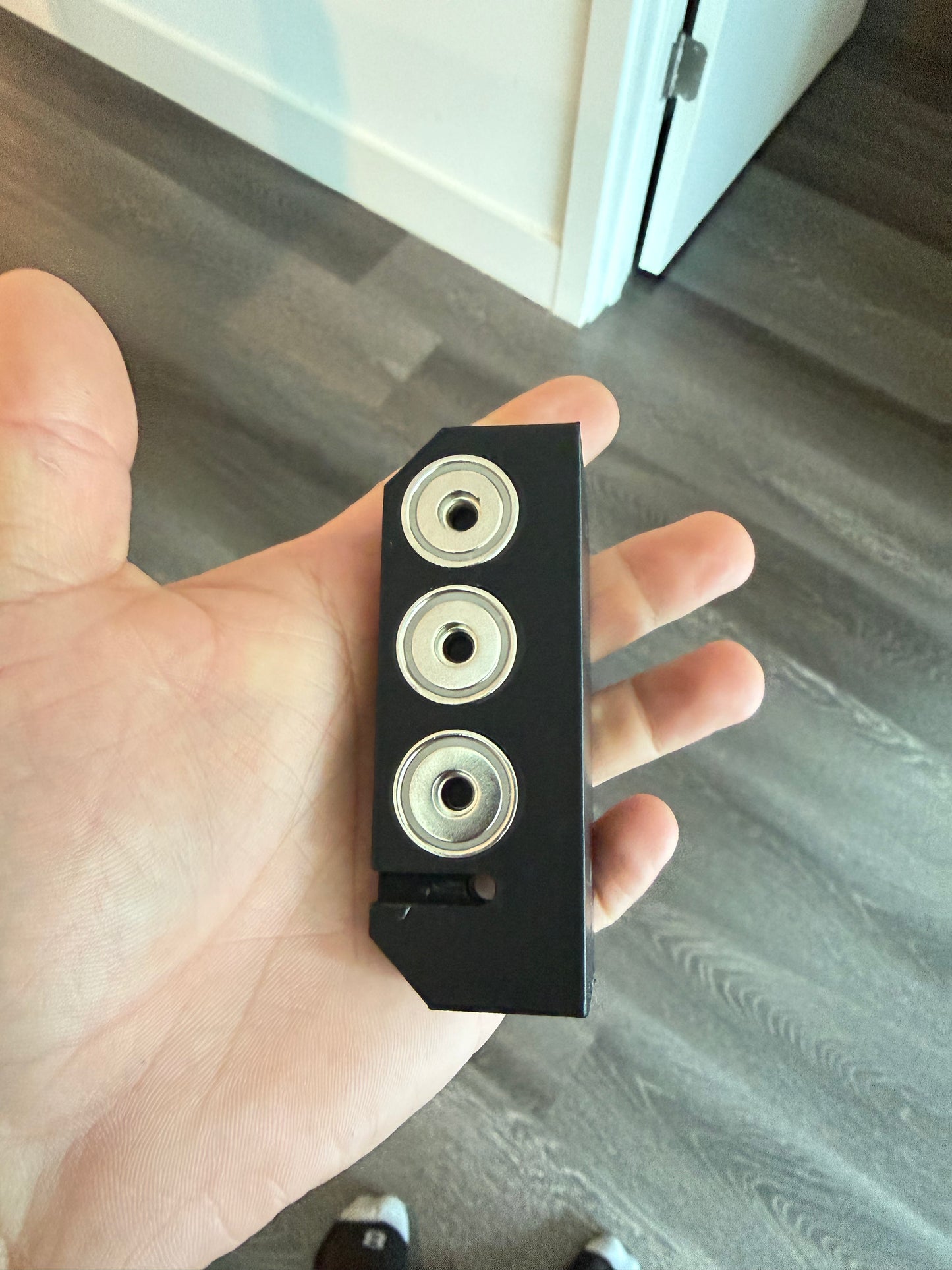 72 led rock light mount